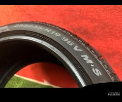 255 35 19 Gomme Invernali 99% Pirelli 255 35 R19