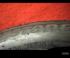 225 50 18 Gomme Estive RFT* Bridgestone 225 50R18