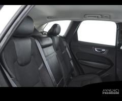 VOLVO XC60 B4 (d) AWD Geartronic Business Plus - 11