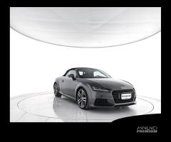 AUDI TT 1.8 TFSI S line - 2