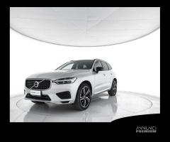 VOLVO XC60 D3 R-design - 1