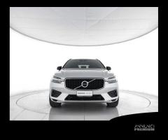 VOLVO XC60 D3 R-design - 5