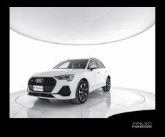 AUDI Q3 40 TDI quattro S tronic S line edition