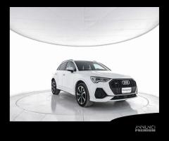 AUDI Q3 40 TDI quattro S tronic S line edition