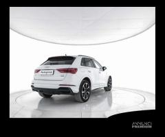 AUDI Q3 40 TDI quattro S tronic S line edition - 3