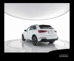 AUDI Q3 40 TDI quattro S tronic S line edition - 4