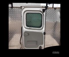 PORTA POSTERIORE DESTRA RENAULT TRAFIC (00-07) (07