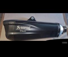 TRIMBOLIMOTO MARMITTA USATA AKRAPOVIC YAMAHA TMAX