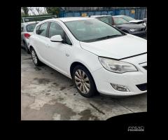 RICAMBI OPEL ASTRA J 2011 - 2