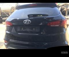 Ricambi usati Hyundai Santafe Sport 2.2 CRD - 1