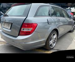 Ricambi usati per Mercedes W204 C220 CDI SW