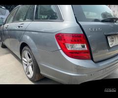 Ricambi usati per Mercedes W204 C220 CDI SW