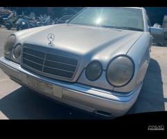 Ricambi usati per Mercedes W210 E 250 TD - 1