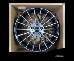 Kit 4 cerchi in lega da 17\" per FIAT 500L, TIPO