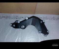 telaietto supporto destro motore brutale 800 675 - 1