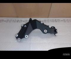 supporto staffa motore sinistro brutale 800 800 rr