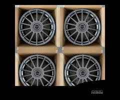 Kit cerchi in lega da 19'' per AUDI A4,A