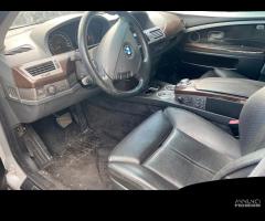 Ricambi usati per BMW 730d E65 del 2004 - 4