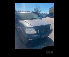 faro  Jeep Grand Cherokee - 1