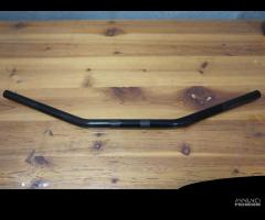 Manubrio Drag Bar per moto custom - 1