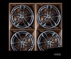 Cerchi in lega AVUS RACING da 17'' per A3, GOLF, L - 1