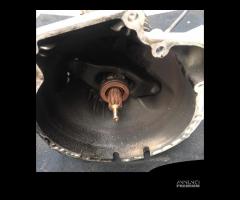 Cambio meccanico usato per BMW E30 316 bz