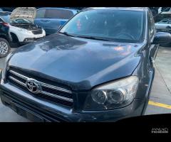 Ricambi usati per Toyota Rav-4 2.2 D4D del 2007