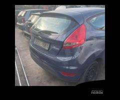 baule ford fiesta - 1