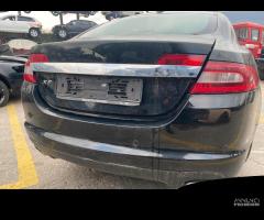 Ricambi usati per Jaguar XF 3.0 TD del 2011