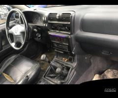 Ricambi usati per Opel Frontera 2.2 TD del 2000