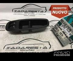 Interruttore Alzavetri Ant. SX Fiat 500L 735600121