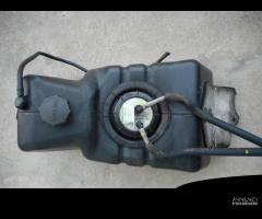 Serbatoio benzina piaggio beverly 400 500