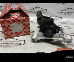 Supporto Motore Dx Ford Kuga - Focus 2.0D 1871258