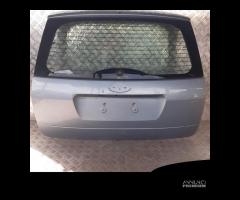 PORTELLONE POSTERIORE FORD FOCUS (05-08)