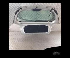 PORTELLONE POSTERIORE TOYOTA YARIS (03-05)