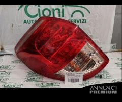 Fanale posteriore sx Toyota Rav 4 05+