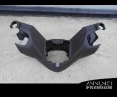 Plastica cover manubrio yamaha x max 400