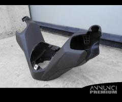 Plastica cover manubrio yamaha x max 400