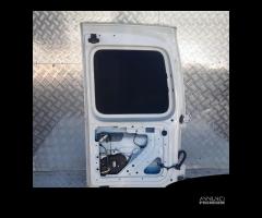 PORTA POSTERIORE SX VOLKSWAGEN CADDY (10-15)