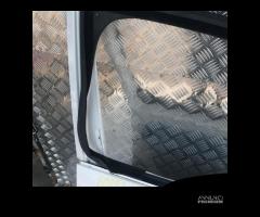 PORTA ANTERIORE DESTRA VOLKSWAGEN CADDY (04-15)