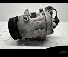 COMPRESSORE A/C VOLKSWAGEN Polo 4Â° Serie 447190-8 - 4