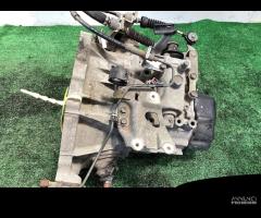 CAMBIO MANUALE COMPLETO TOYOTA Yaris Serie Diesel - 4