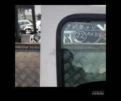 PORTA ANTERIORE DESTRA IVECO DAILY (00-14) - 2