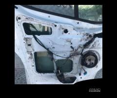 PORTA ANTERIORE SINISTRA RENAULT TRAFIC (00-14) - 7