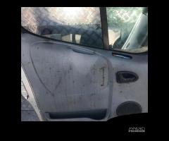 PORTA ANTERIORE SINISTRA RENAULT TRAFIC (00-14) - 6