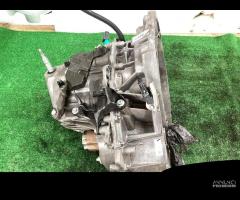 CAMBIO MANUALE COMPLETO RENAULT CLIO Serie V 6M JT