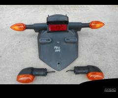 Frecce e porta targa yamaha fz6 fazer 2005 - 1