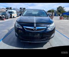 Ricambi Opel Astra J 1.4BZ 2011 (A14XER) - 1