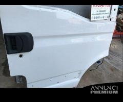 Porta sportello dx anteriore Iveco Daily - 1