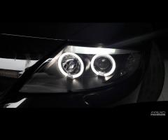 FARI ANTERIORI BMW Z4 E85 e E86 ANGEL EYES LED